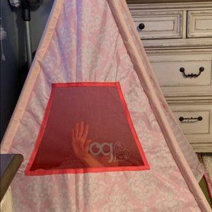 Our Generation kids play tent VGUC